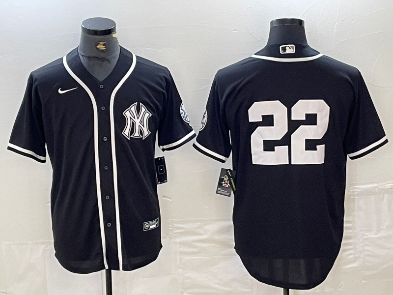 Men’s New York Yankees Juan Soto #22 Black Limited Name Jersey
